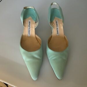 MANOLO BLAHNIK VINTAGE SILK AND LEATHER SLINGBACK